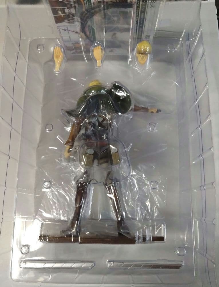 進撃の巨人　BRAVE-ACT 1/8 エルヴィン・スミス 千値練　貴重