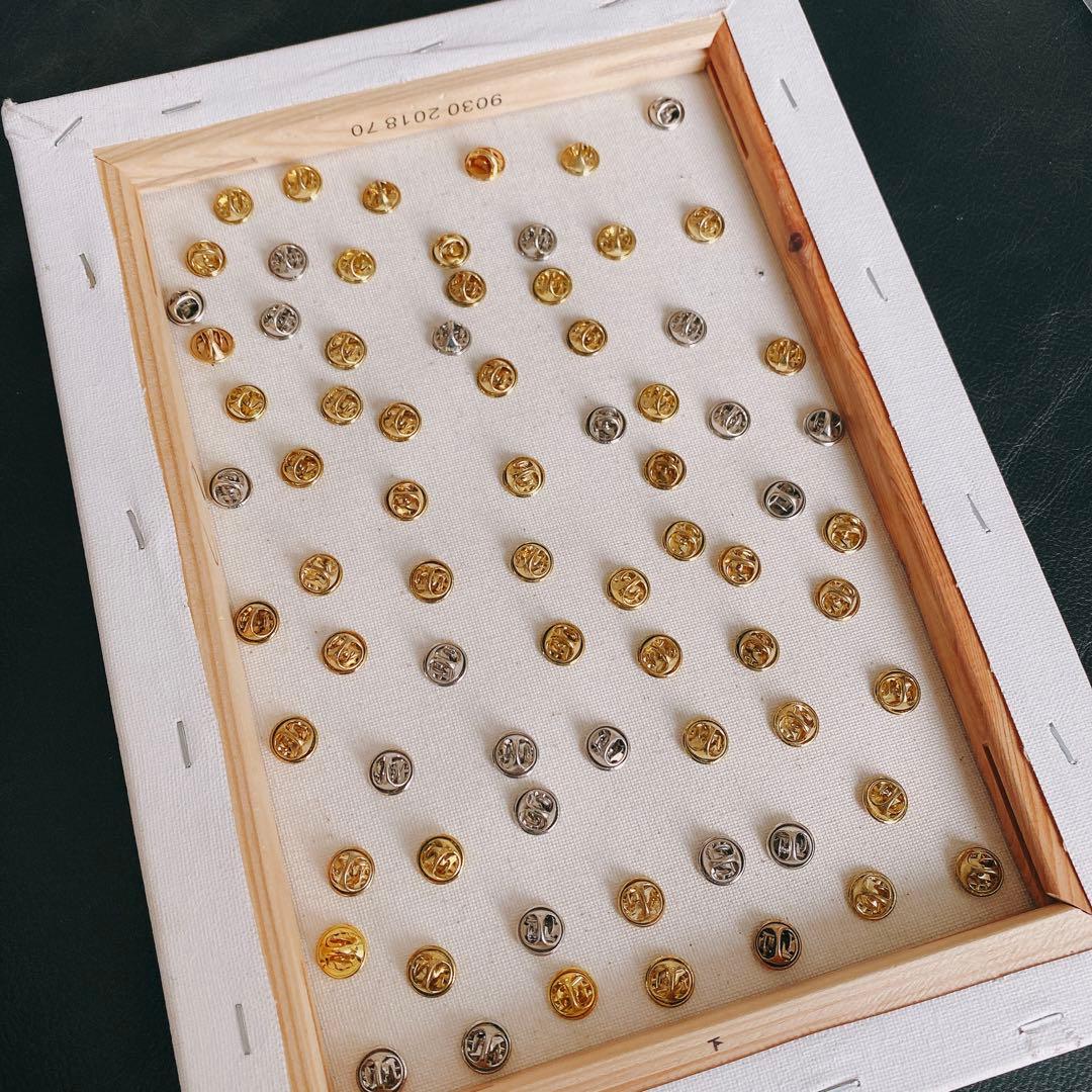 まとめ売り大特価】 アメリカ ヨーロッパ ピンブローチ 74点セット