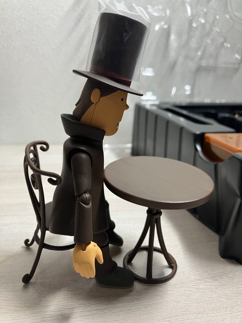 リボルテックヤマグチ No.086 レイトン教授 開封済 海洋堂