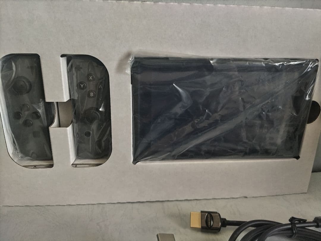 Nintendo Switch HAC-001本体グレー(ニンテンドースイッチ)