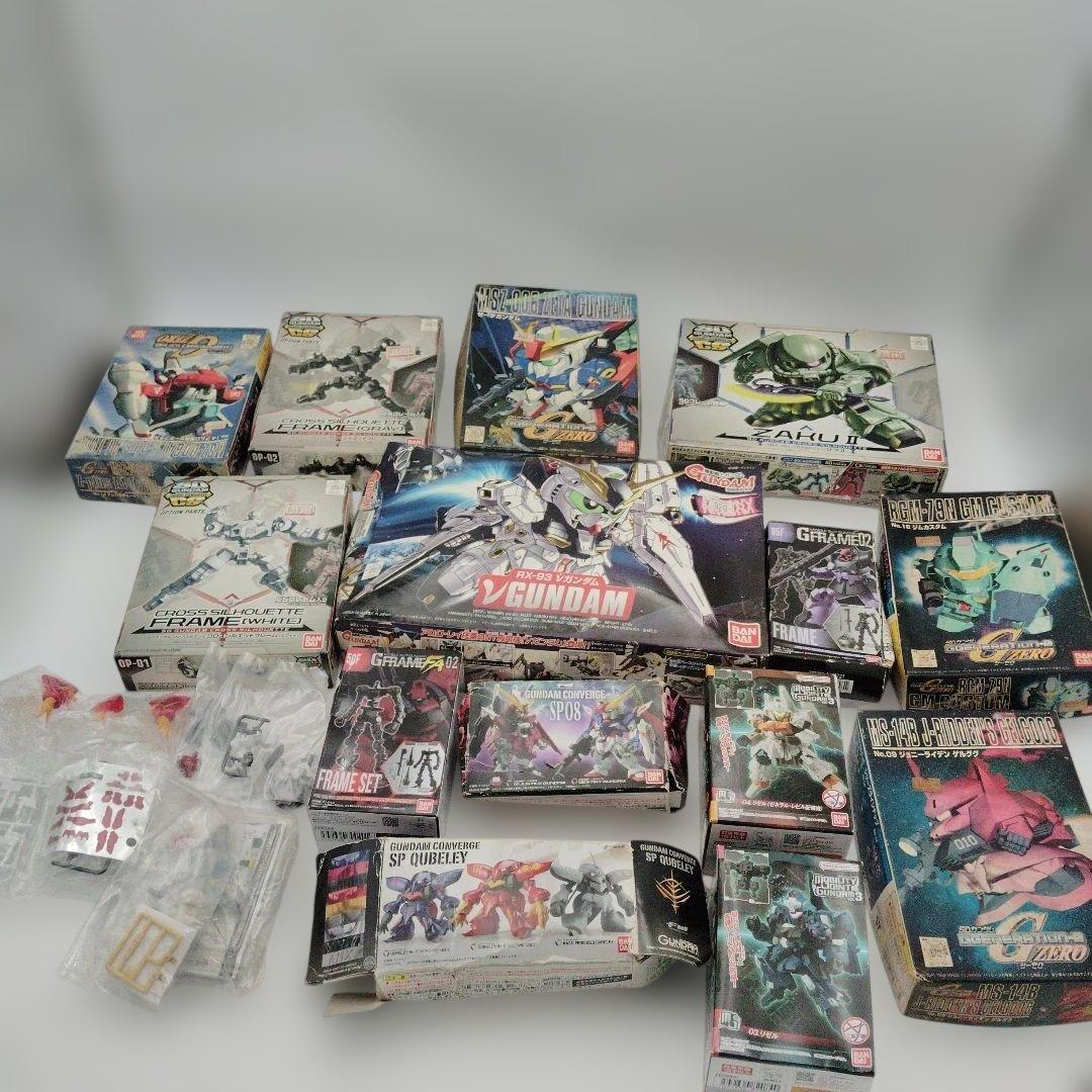 ジャンク品】ガンプラとガンダムコンバージなど まとめ売り