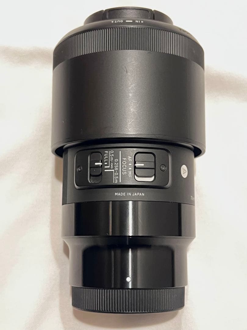 SIGMA Art 70mm F2.8 DG MACRO SONY Eマウント Sigma 70mm F2.8 DG Macro Art Review | PCMag