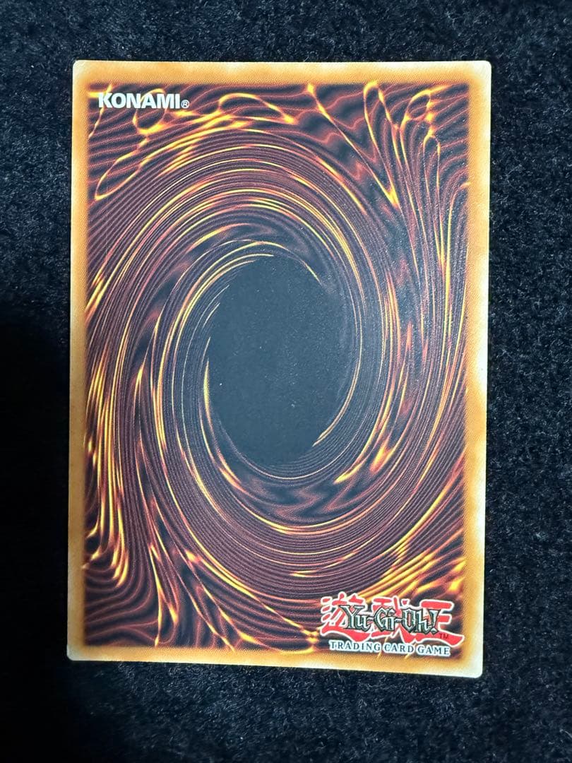 ブラックマジシャン　Dark Magician 英語　ゴースト　1st