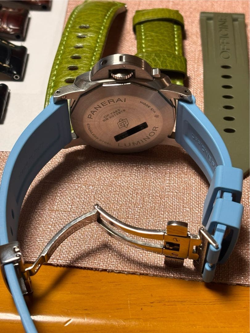 PANERAI ルミノールマリーナ 純正ラバーベルト ライトブルー 24mm