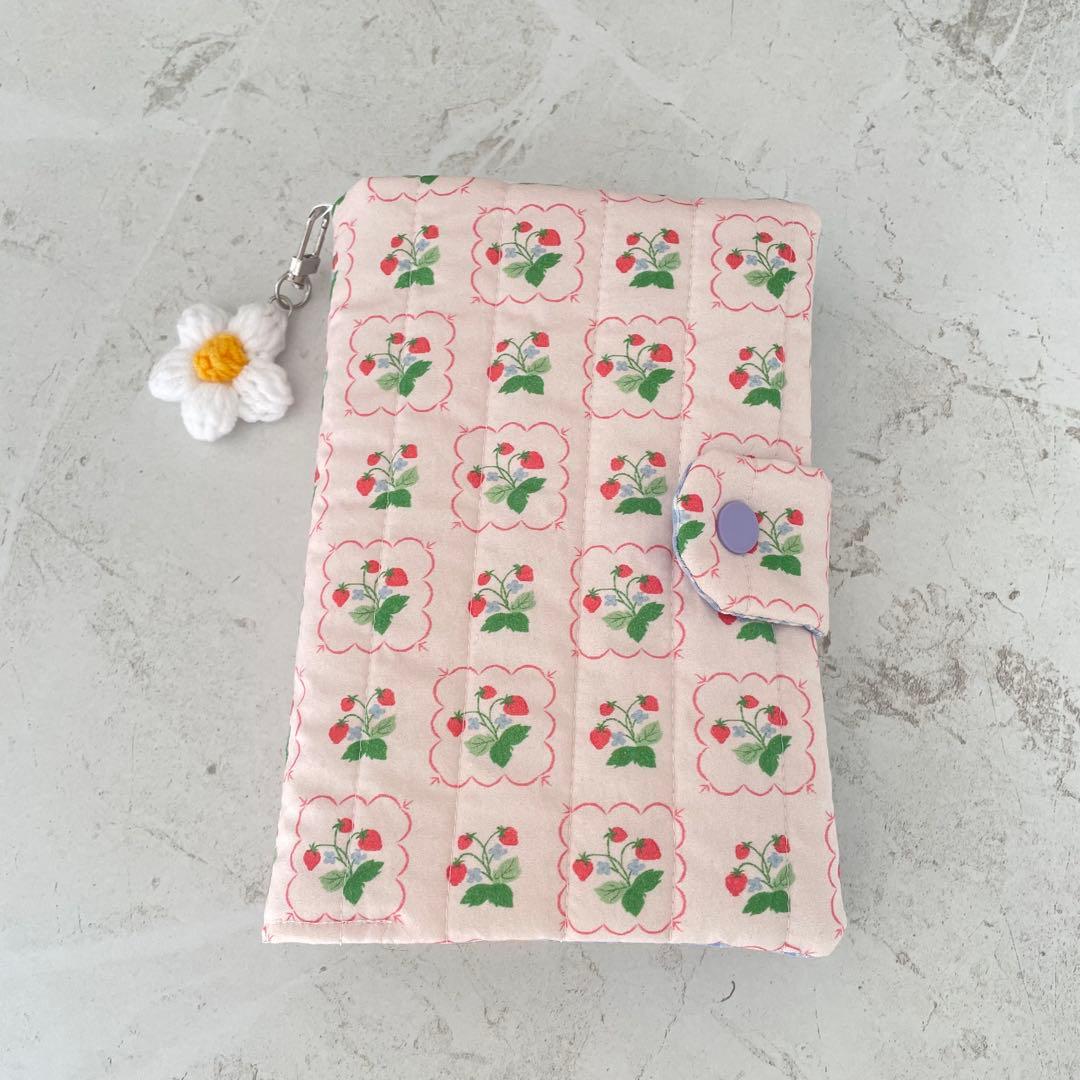 A6バインダー&バインダーカバーセット 韓国 いちご - メルカリ