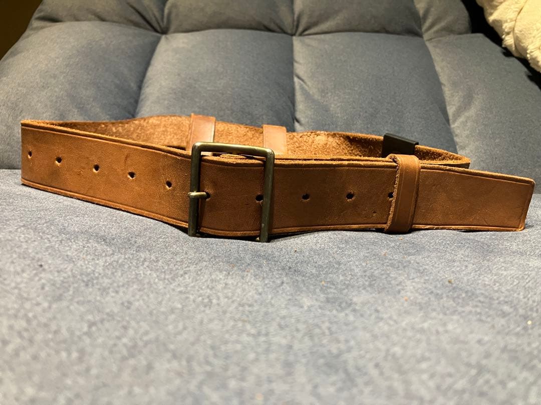 日本軍三十年式弾薬盒を原型とした 民生用オールレザー