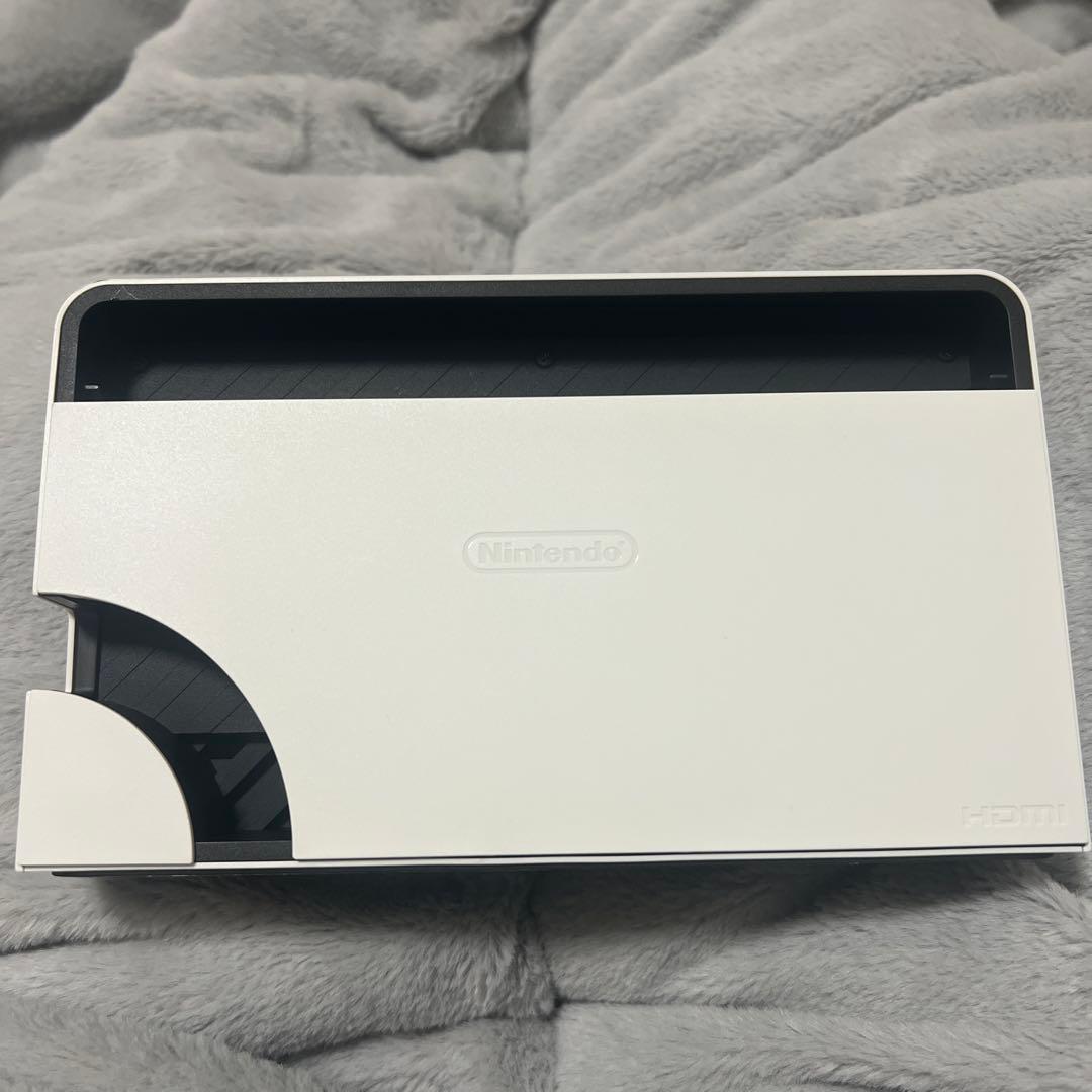Nintendo Switch ホワイトモデル