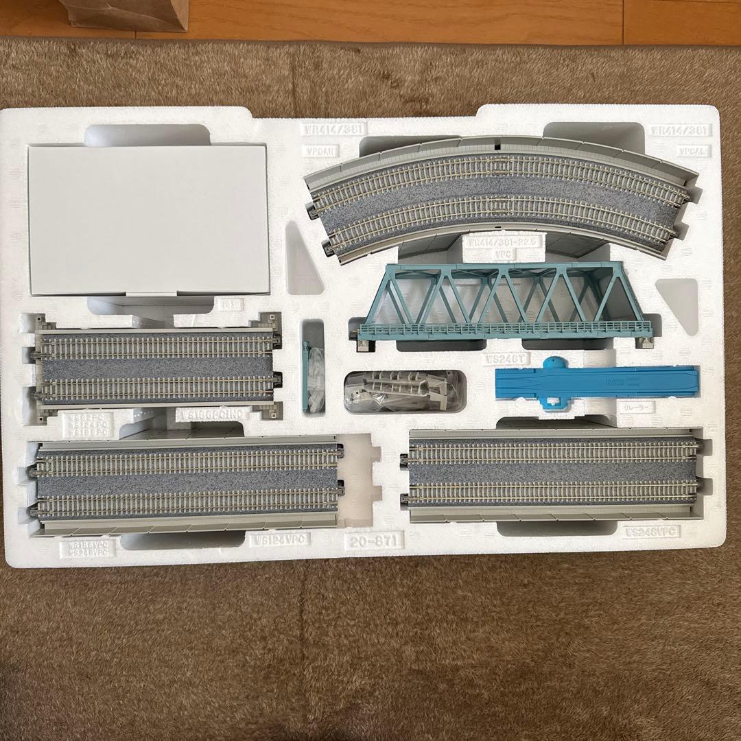 KATO ユニトラック V12 複線立体交差セットカント付きカ…