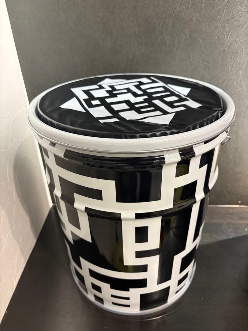 布袋寅泰 GUITARHYTHM ペール缶 - メルカリ