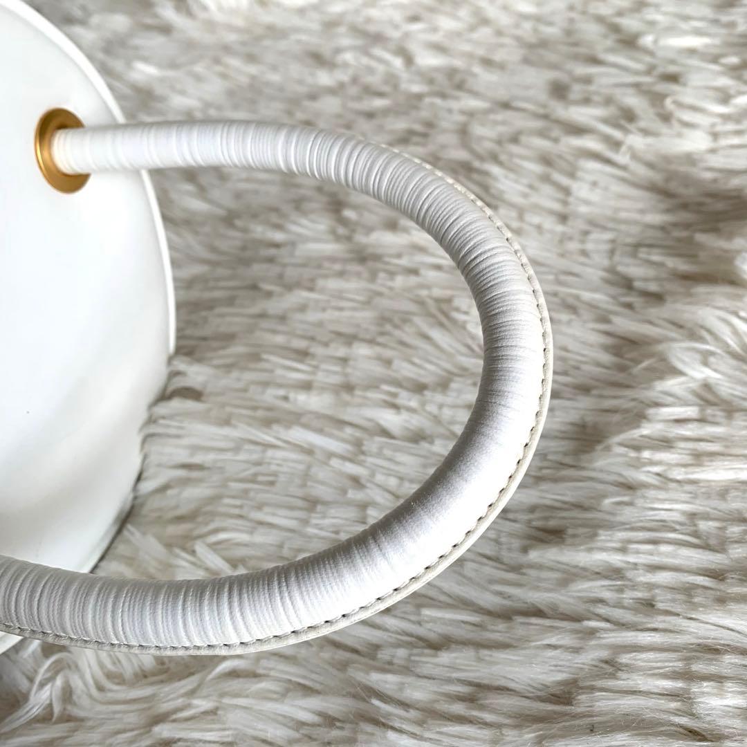 ハナエモリ 円柱型 ハンドバッグ パーティバッグ ホワイト　本革