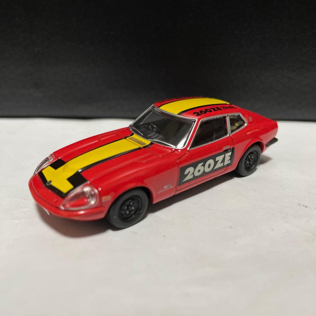 トミカ リミテッドヴィンテージ フェアレディ　260ZE 2by2