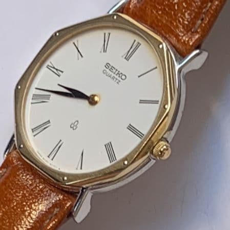 極薄美品スイスセイコークォーツメンズ　★極希少スイスセイコーレザーベルト交換済み