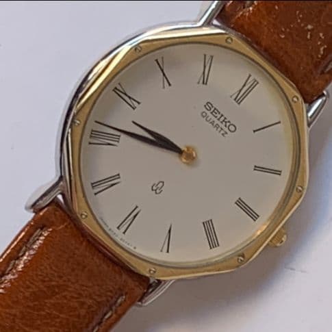 極薄美品スイスセイコークォーツメンズ　★極希少スイスセイコーレザーベルト交換済み
