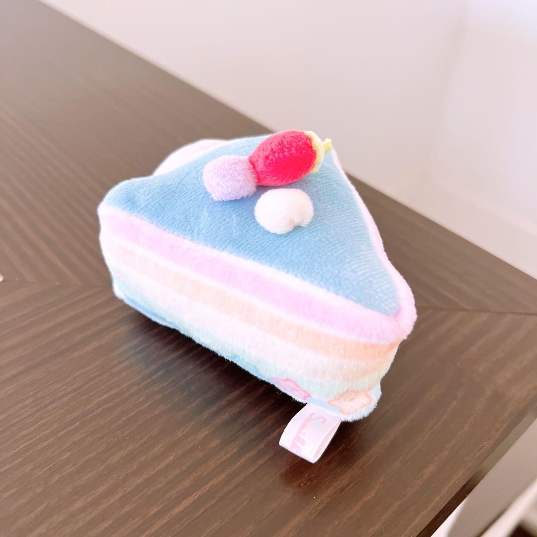 すみっコぐらし　たぴおか　レインボーケーキ　てのりぬいぐるみ