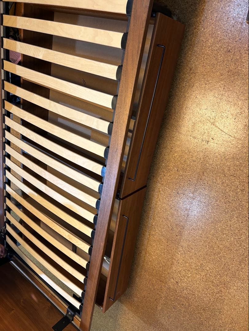 訳あり価格★無印良品　シングルベッドフレーム　ウォールナット材　ベッド下収納付き