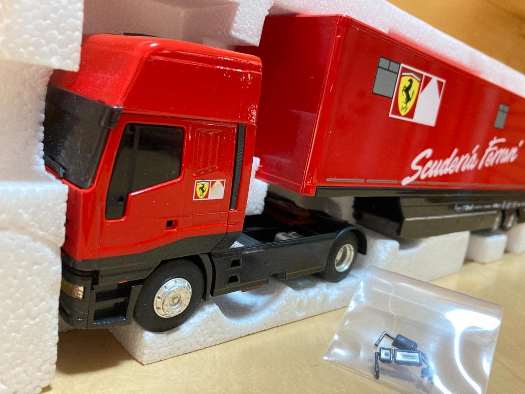 全長約40cmフェラーリ F1 トランスポーター 1/43 エリゴール（白箱）
