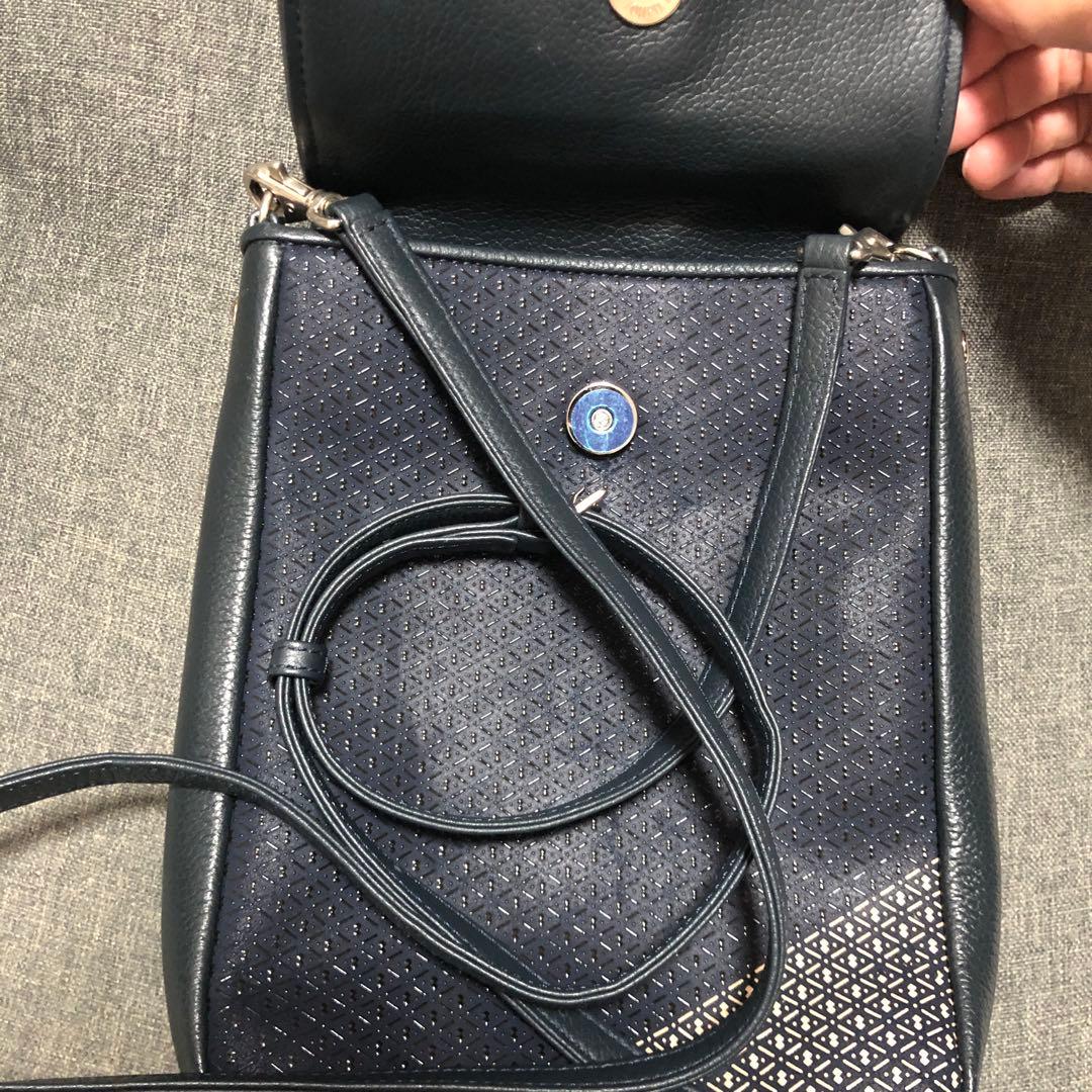 甲州印伝 印傳屋 ショルダーバッグ 庵（いほり）