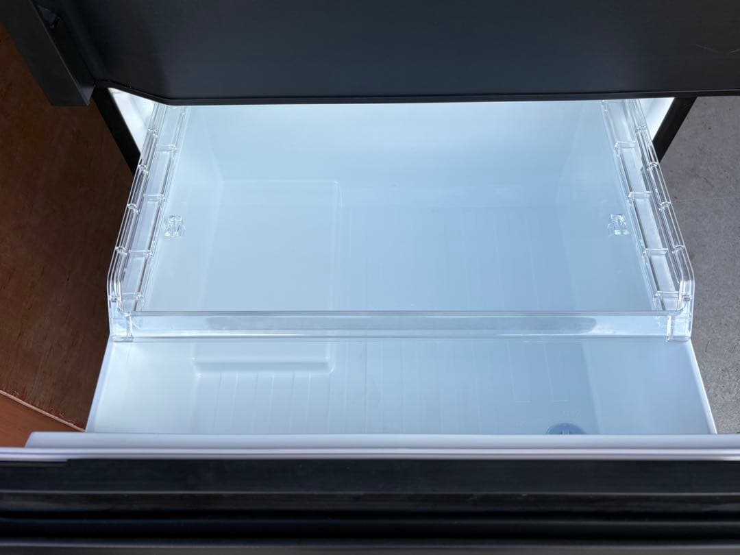 ☆GH212 冷凍冷蔵庫 東芝 GR-U33SC (KZ)　23年製 326L