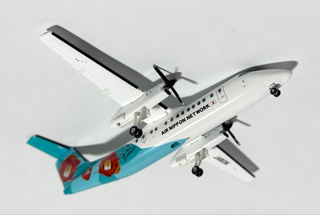 全日空商事 1/200 DHC-8-300 A-net TSUBAKIリバリー - メルカリ