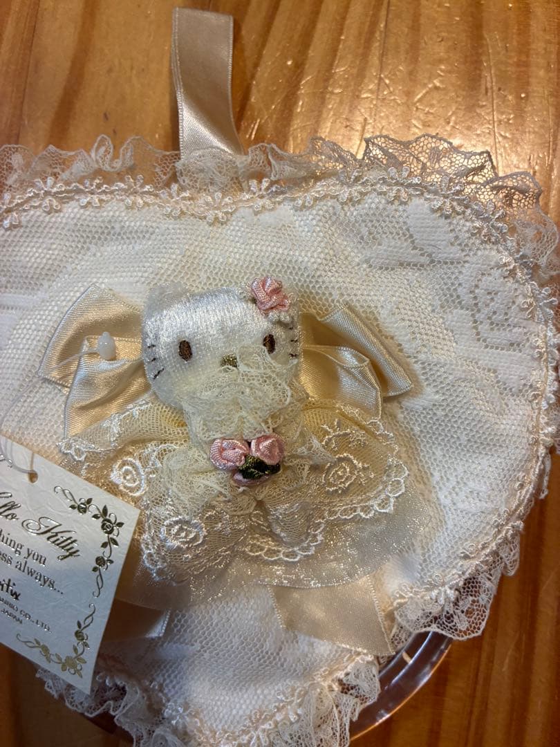 咲*音様 Hello Kitty ViVitix セピア 2点セット