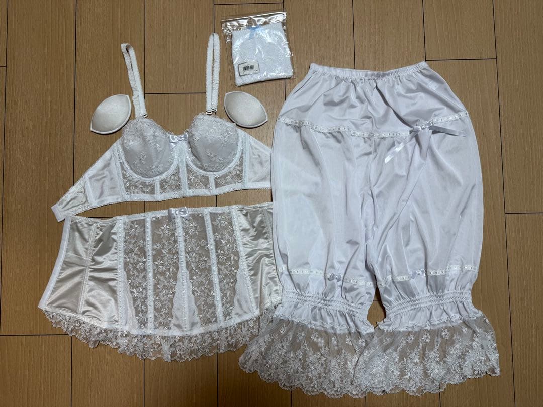 【最終値下げ】C'EST MOI（セモア） ブライダルインナー D70 W64