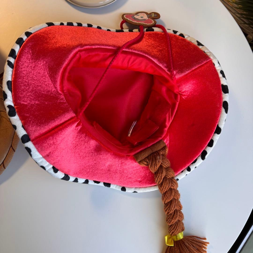 ウッディとジェシーのキャラクター帽子セット　ファンキャップ