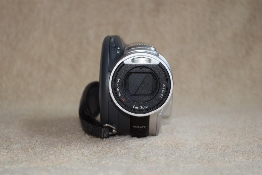 ソニー SONY デジタルビデオカメラ(DVD方式)【DCR-DVD405】