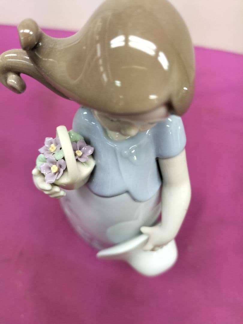 リヤドロ 陶器人形 「リトルバイオレット」スペイン No8043 完品 美品