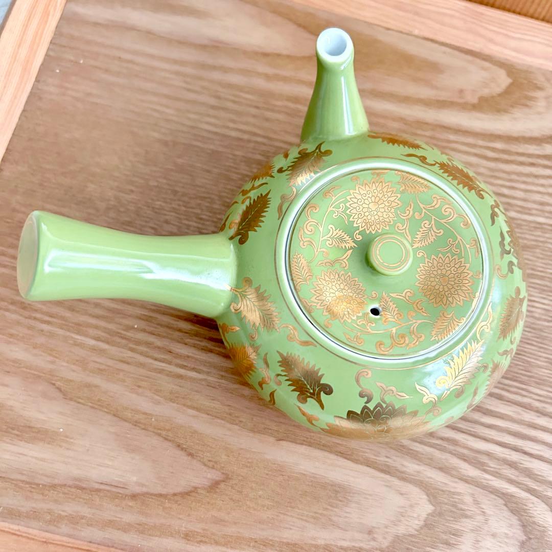 激レア✨ 其泉窯　有田焼　萌黄金欄手 茶器セット　急須1客　湯呑5客　金彩