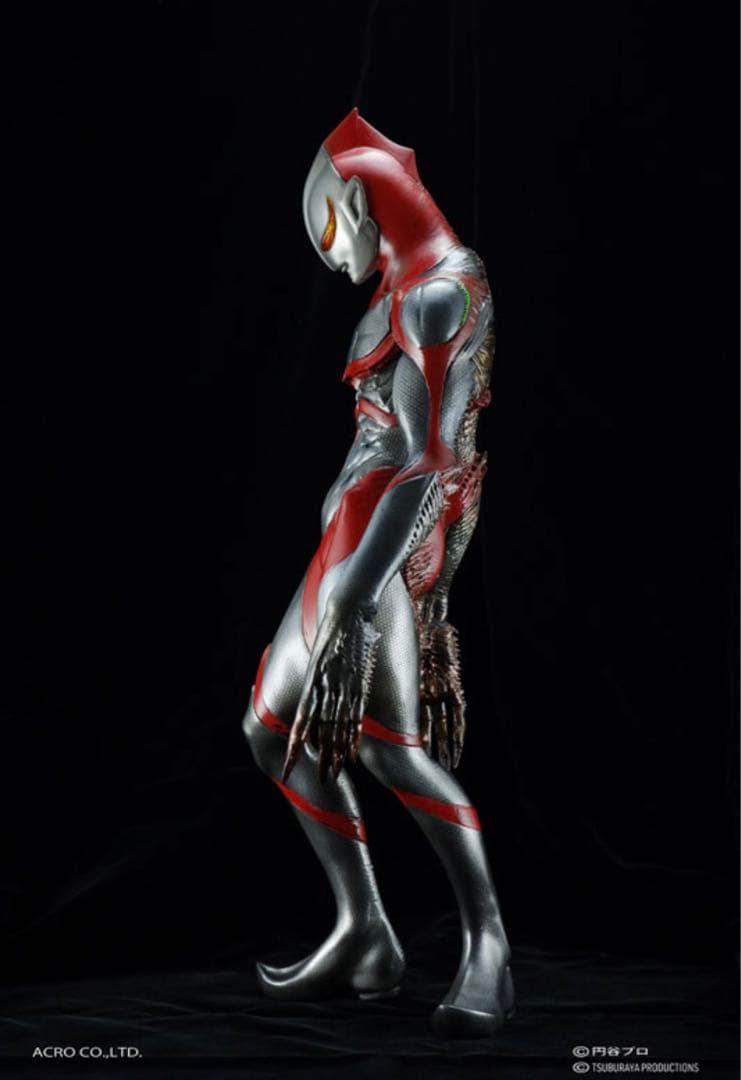 にせウルトラマン　塗装済み