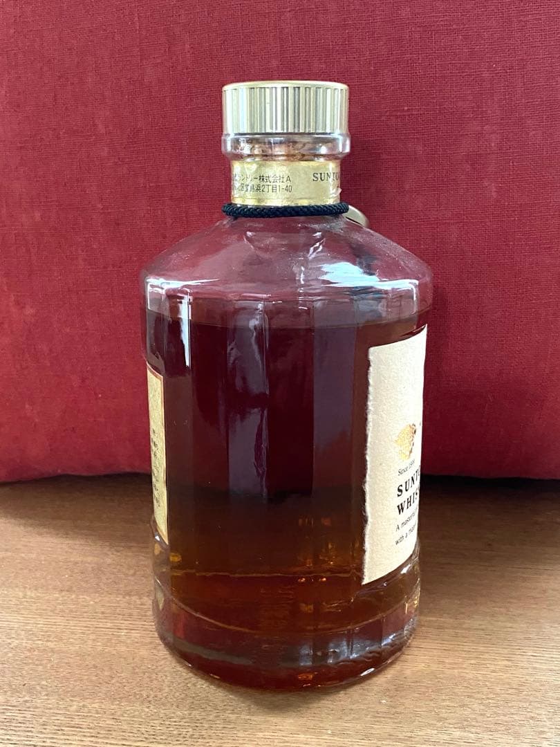 サントリーウイスキー 響17年 旧ボトル 裏ゴールドラベル 未開封 HIBIKI