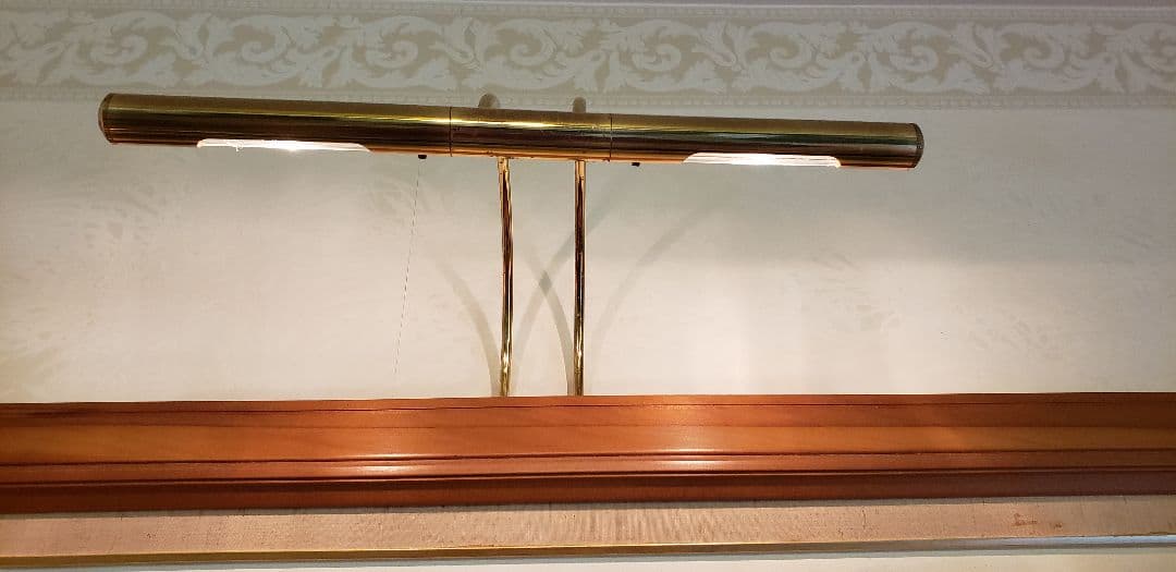 超大型油絵　高級額装飾　45年前香港の高級画廊で購入　137×78cm