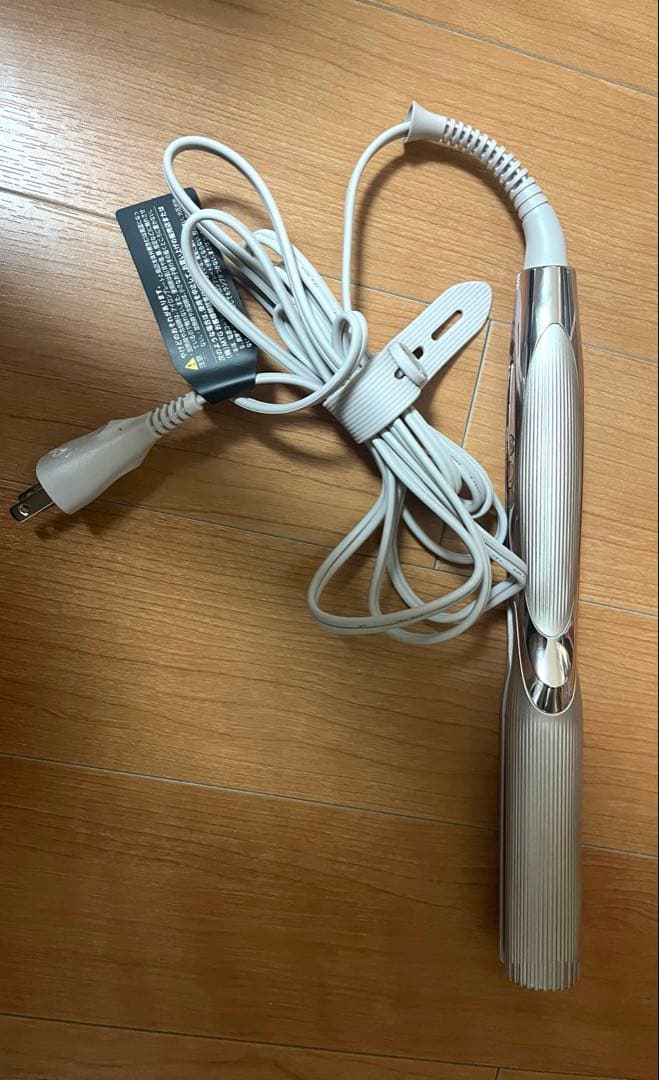 ✨極美品✨リファフィンガーアイロン ST RE-BL-15A ダークシルバー