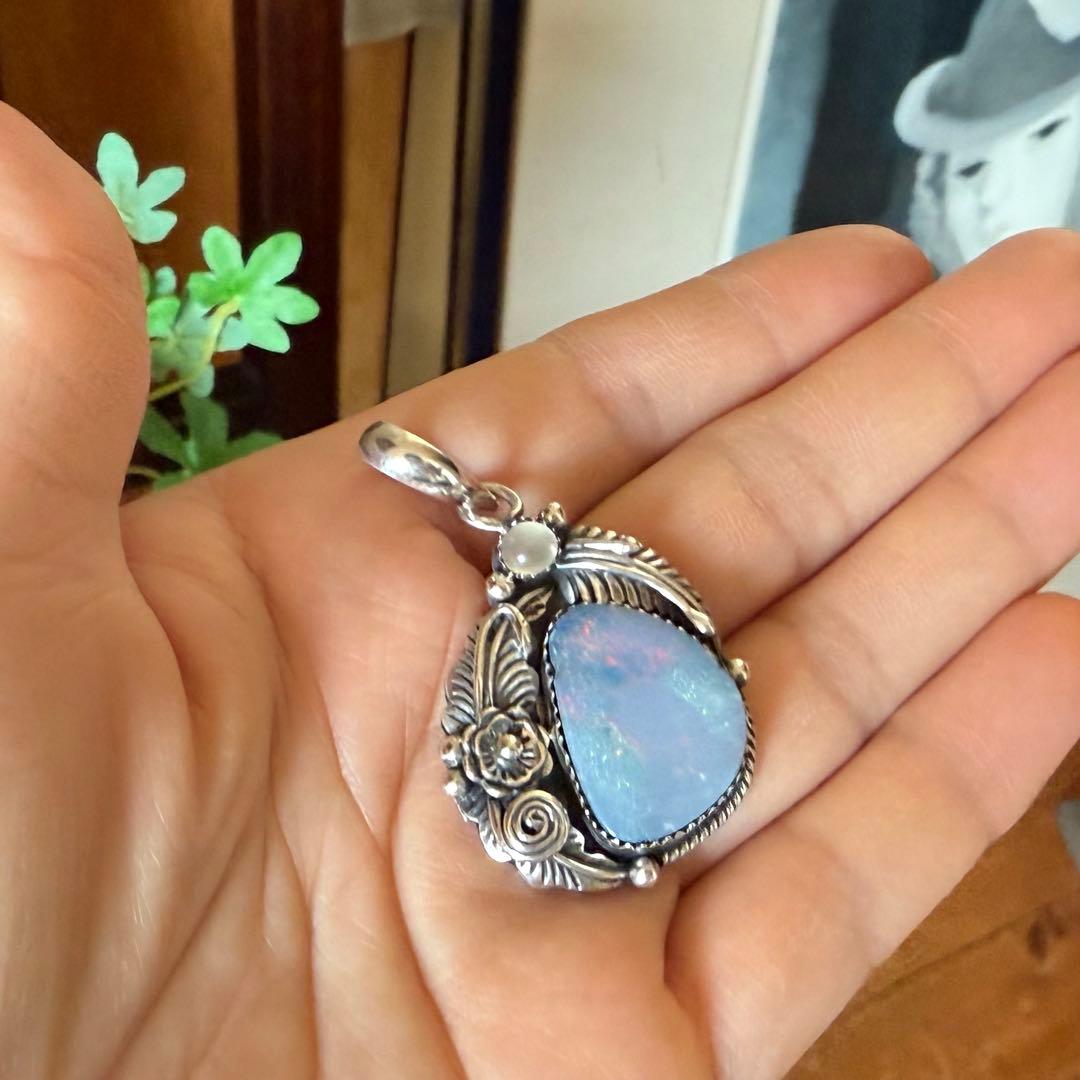 インディアンジュエリー 925スターリングシルバー オパールペンダント