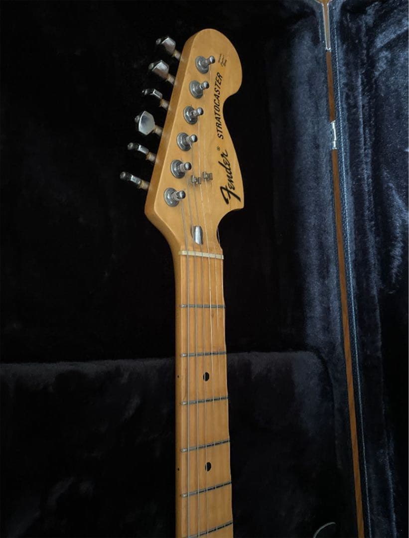 Fender ストラトキャスター 日本製 スキャロップ仕様