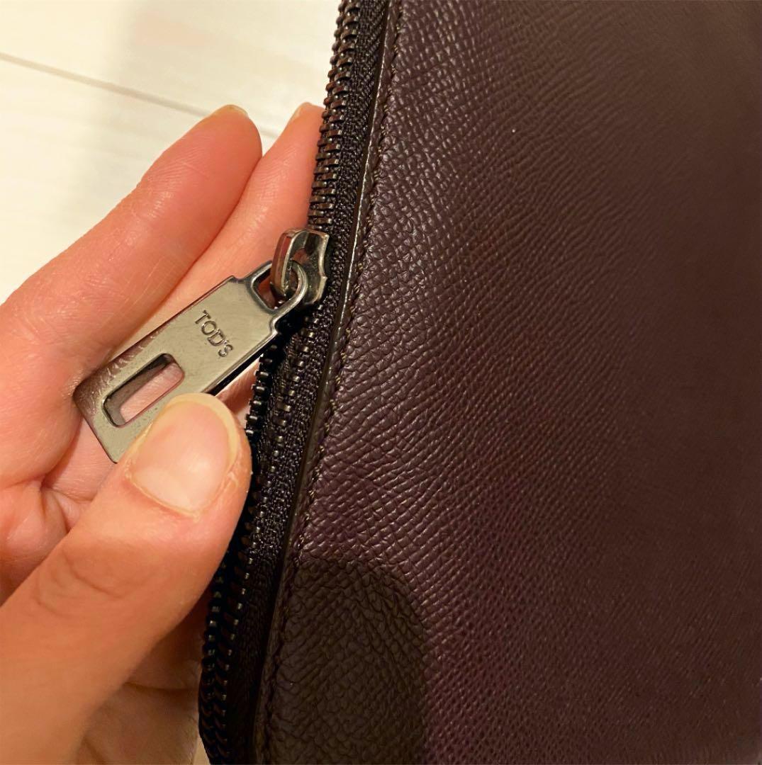 TOD'S(トッズ )　クラッチバッグ