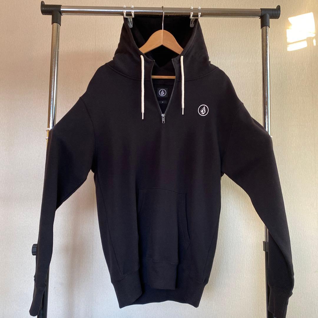 Volcom 太陽と波のグラフィックパーカー