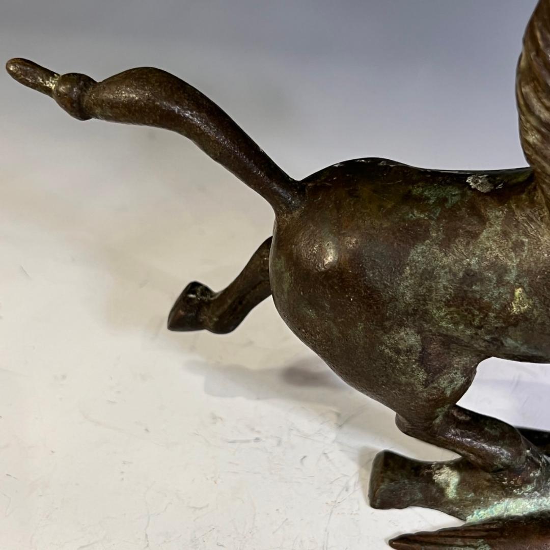 中国骨董 銅器 銅奔馬 馬踏飛燕 馬、飛燕を踏む - メルカリ