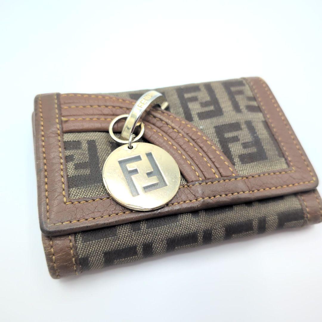 FENDI フェンディ ズッカ柄 キーケース 6連 ヴィンテージ ズッキーノ