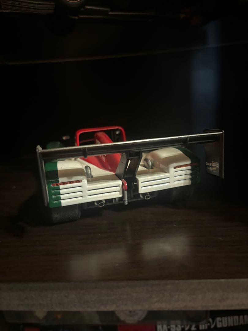 ホットウィール製1/18フェラーリ 333 SP