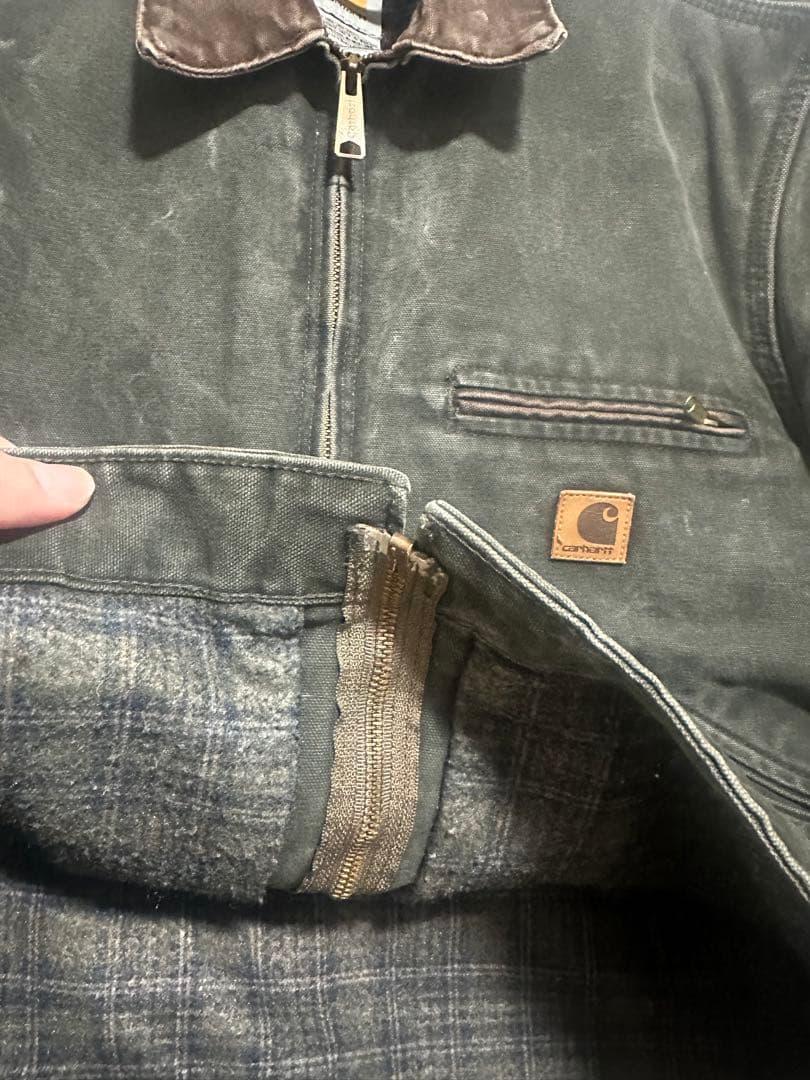 Carhartt デトロイトジャケット j97 mos