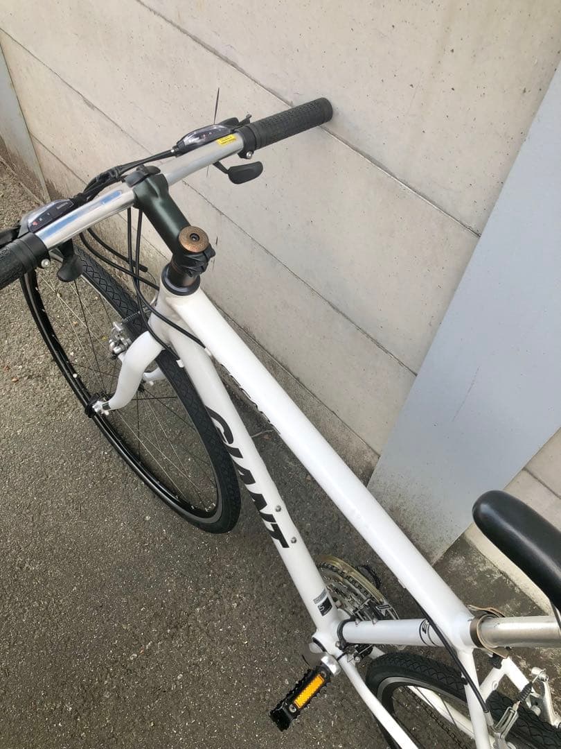 【超美品】GIANT ESCAPE R3 24速　クロスバイク　CT465mm