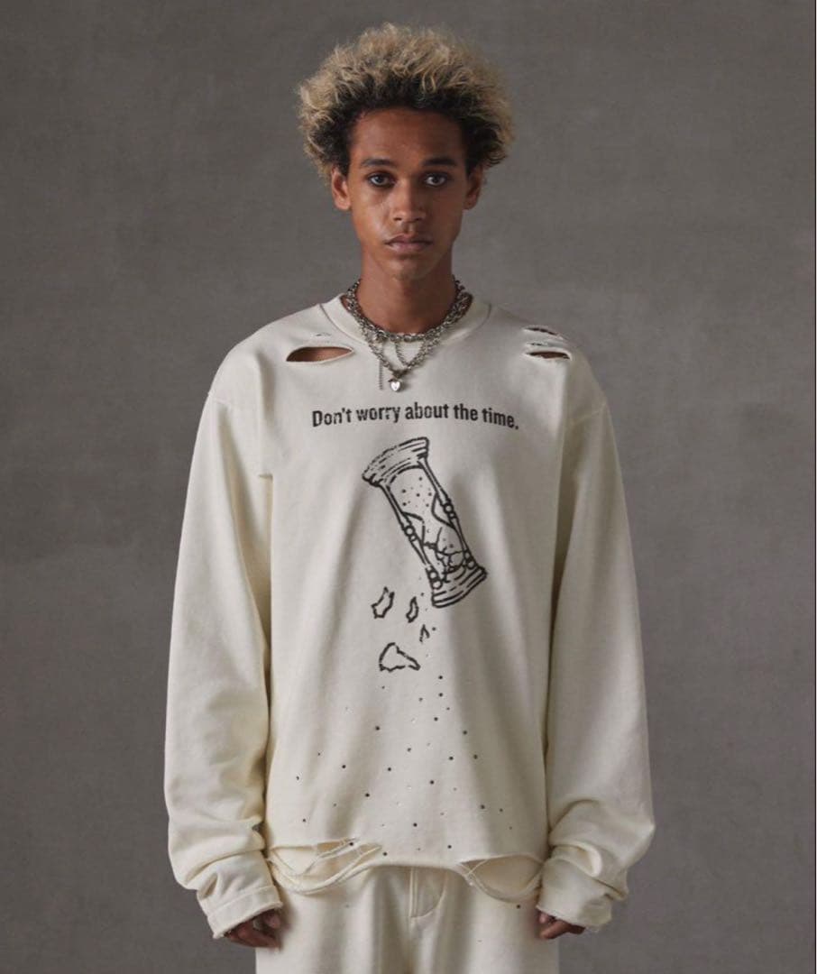 GRANCY】 Mラインストーンデザイン グラフィックダメージ スウェット