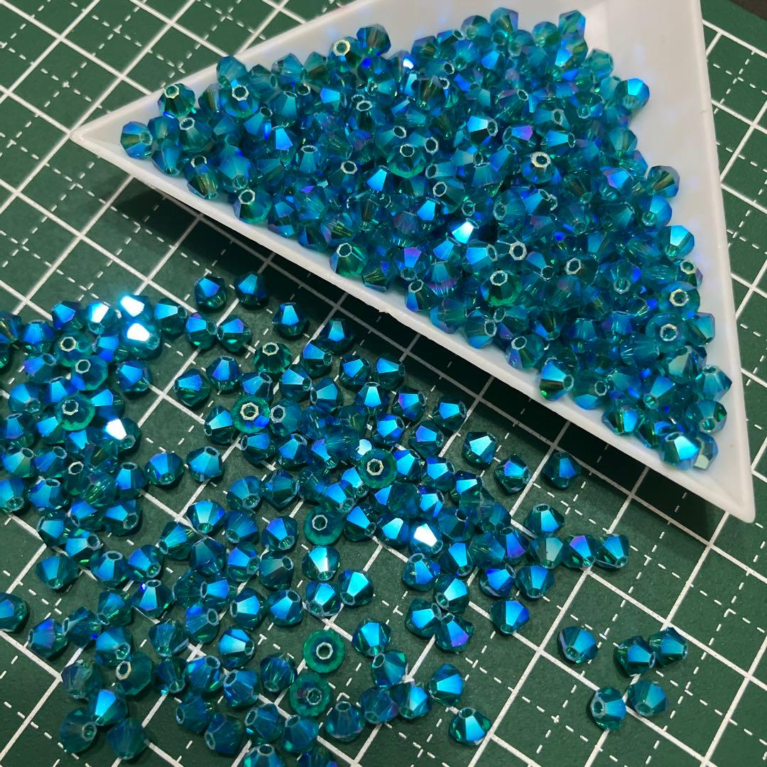 激レア‼️スワロフスキー #5301 4mm ブルージルコンABFC