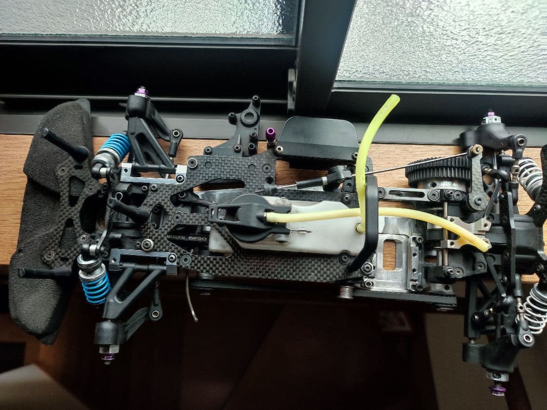 無限精機　MTX4シャーシ　中古品