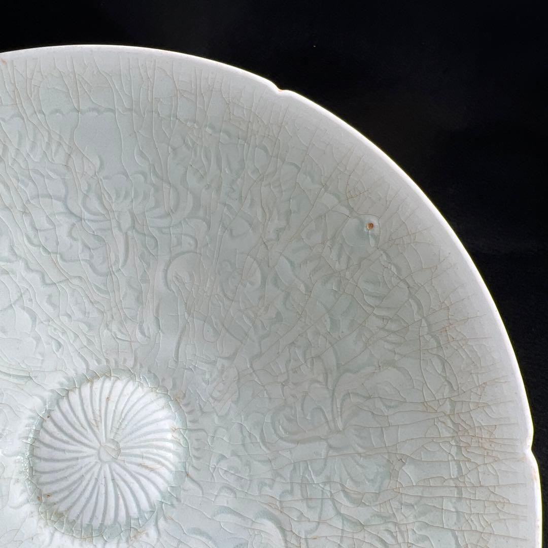 中国宋時代　青影陰刻輪花鉢　木箱付　直径約19.5㎝東Y8-0105☆2Fトヒカ