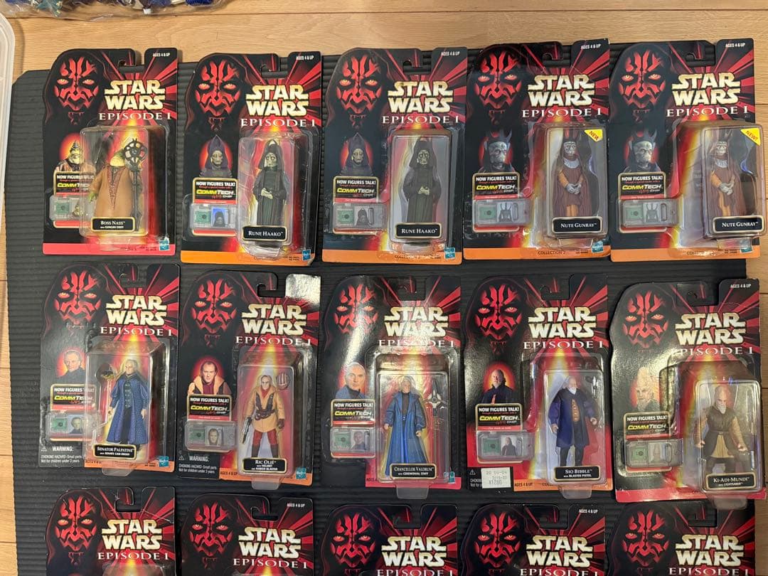 未開封スターウォーズ　エピソード1 ベーシックフィギュア　コムテック30種33個