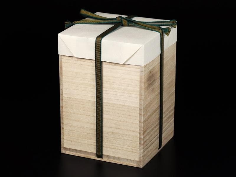 未使用】黒木国昭 秀逸作 二色被せガラスランプ 銘「綾切子」共箱