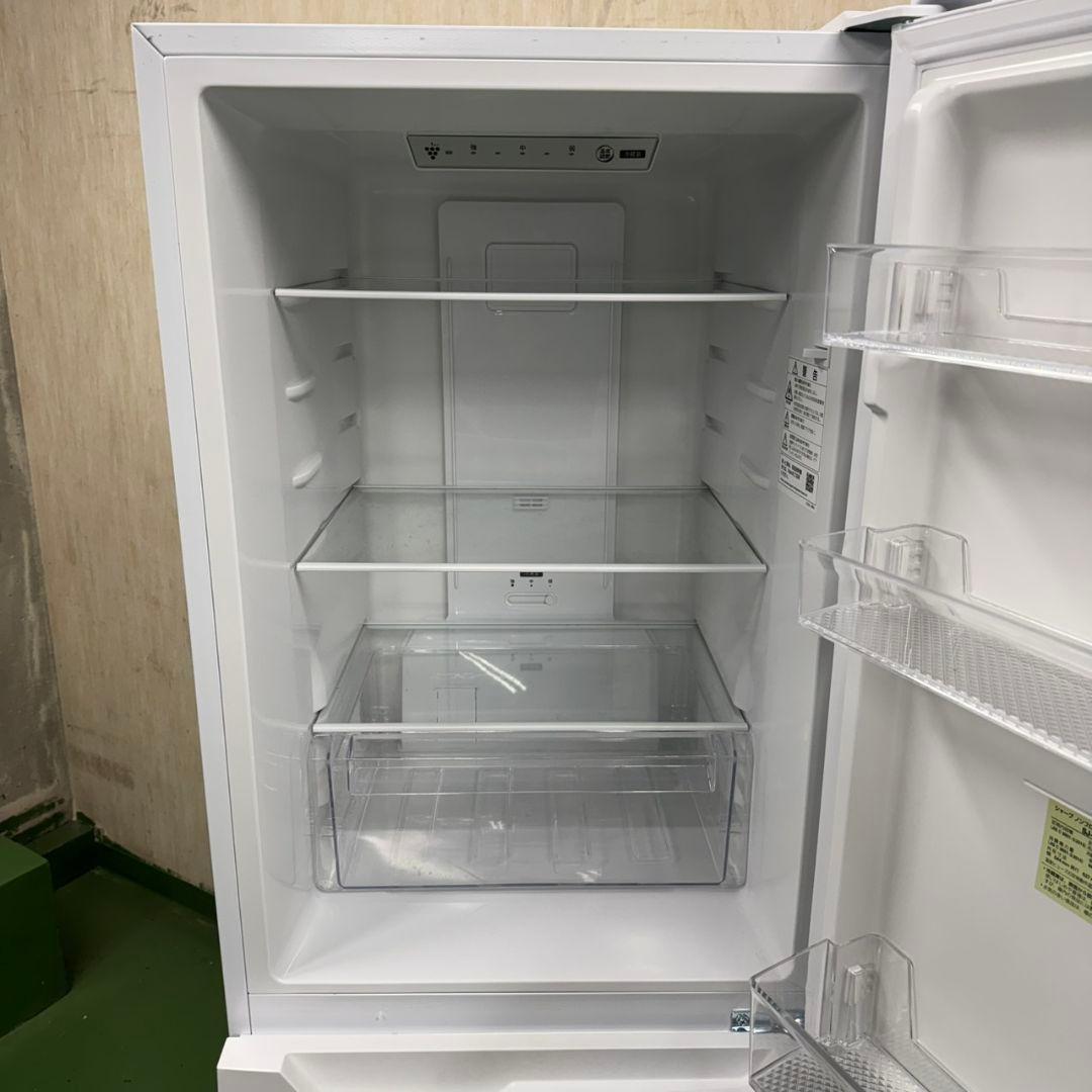 198 送料設置無料★シャープ　大型冷蔵庫　230L 一人暮らし
