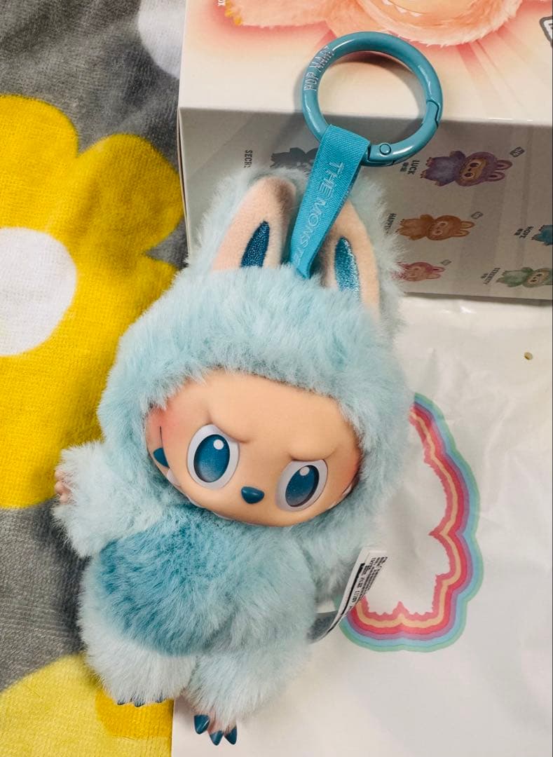 ラブブ BIG INTO ENERGY アソート　popmart エナジー